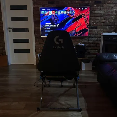 Ps5, Vr2, Logitech Racing-apartman Pod Chocom